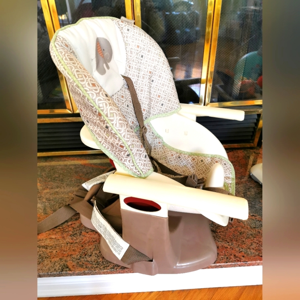 Baby eating chair, high chair, chair mate